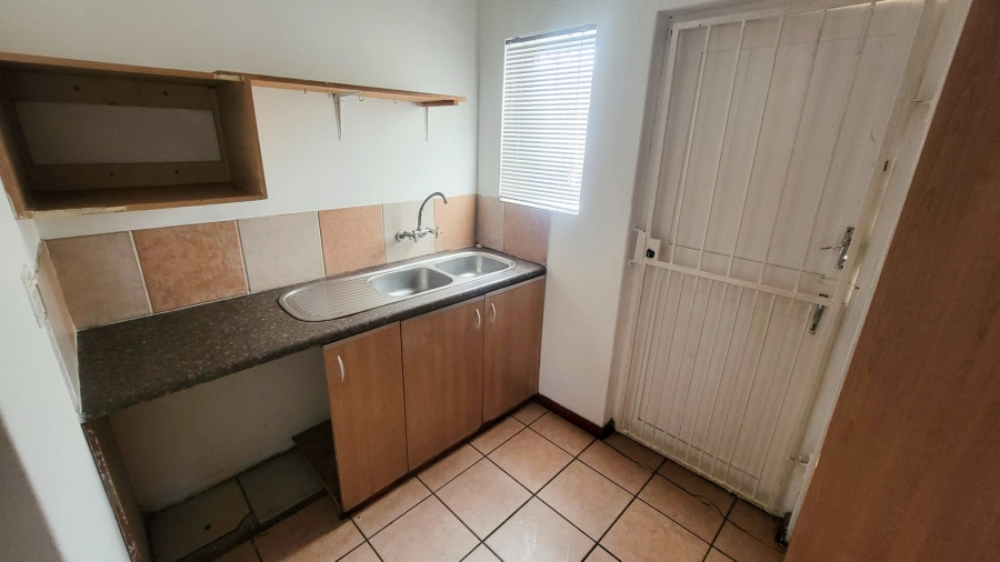 To Let 3 Bedroom Property for Rent in Bay View Western Cape
